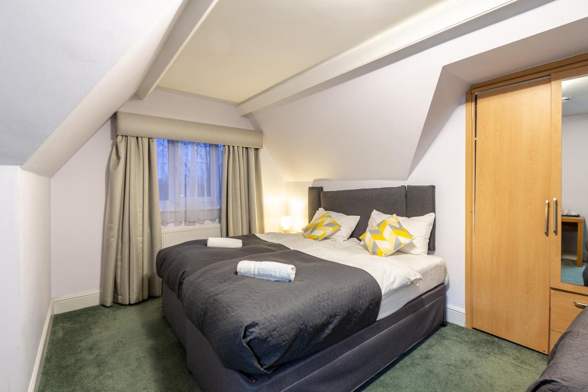 London Gatwick Inn Exterior foto